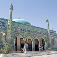 Усыпальница Али («ГОлубая мечеть»), Мазари-Шериф, Афганистан, XV в. (с перестройками)