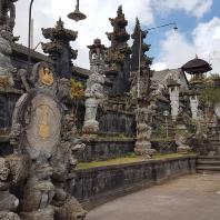 Индонезия, Бали. Храмовый комплекс Бесаких
