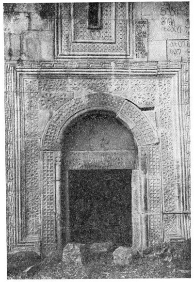 Даба. Церковь, 1333 г. Портал входа