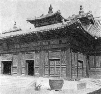 126. Пекин. Храм Юнхэгун. Павильон Фалундянь