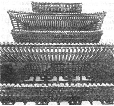 14. Нара. Монастырь Якусидзи. Пагода, VII в. Деталь