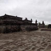 Восточная Ява. Храмовый комплекс Панатаран, XII—XV вв.: «датированный» храм, 1369 г.