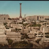 Александрия, арабское кладбище и колонна Помпея
