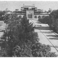 78. Сикандра. Могила императора Акбара (окончена в 1613 г. н. э.)