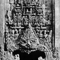 Арочный декор кала-макара. Чанди Каласан. VIII-IX вв.