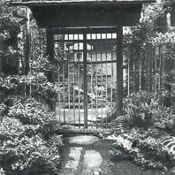 Ворота Байкэнмон в чайном саду Омотэ-сэнкэ. Киото