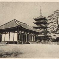 45. Пагода и восточное Кондо храма Кофукудзи. XV в.
