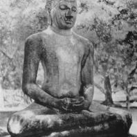 29. Статуя Будды из Анурадхапуры. IV—V вв.