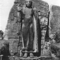 35. Скальная статуя Будды в Аукане