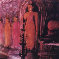 58. Статуи Будды в храме Ридивихара около Курунегалы. XVIII в.