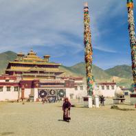 Монастырь Самье. Тибет. Фото Zhixiao Jiang