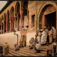 Арабы выходят из мечети, Тунис