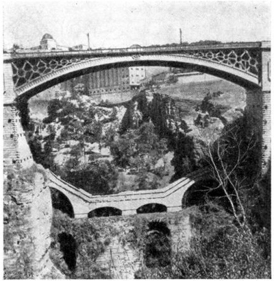 Алжир. Константина. Мост ал-Кантара через ущелье Рюммеля, 1863 г.