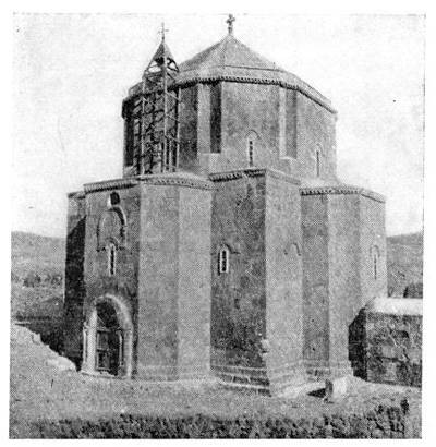 Мастара. Церковь Иоанна, начало VII в. Общий вид с юго-запада