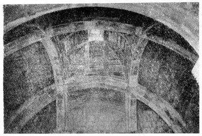 Ахпат. Гавит церкви Ншана, перестроен в 1209 г. Перекрытие центральной секции
