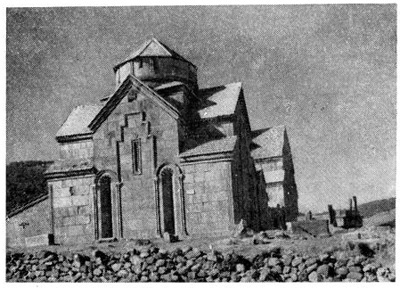 Кечарис. Церковь Катогике, XIII в., зодчий Вецик. Общий вид с юго-востока