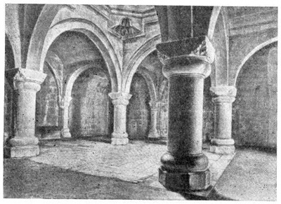 Ахпат. Здание Амазаспа, 1257 г. Интерьер