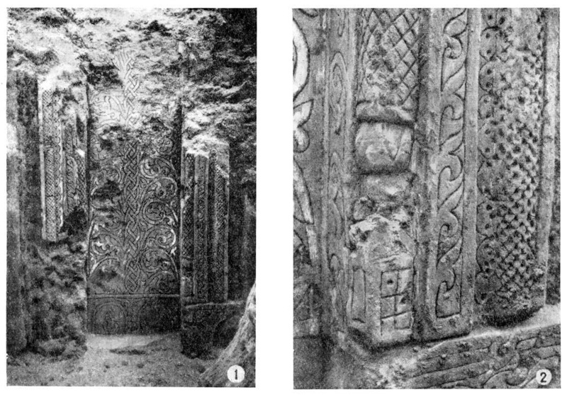 Самарканд. Мечеть, IX в.: 1 — ниша михраба; 2 — деталь колонны