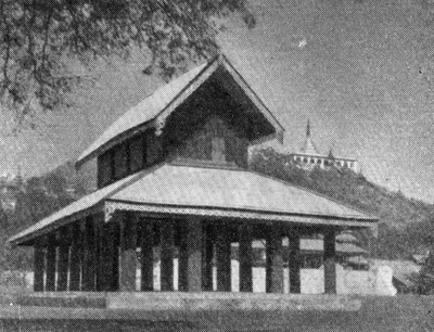35. Мандалай. Зэят у подножия холма, 1872 г.