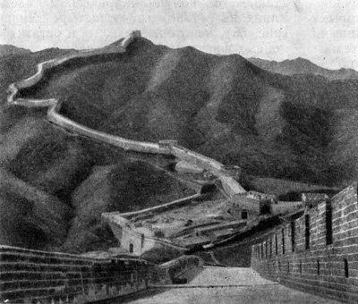 56. Провинция Хэбэй. Китайская стена. Застава Бадалин, XV-XVII вв. Общий вид