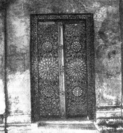 5. Луан-Прабан. Ват Сьенг-Тхонг, 1561 г. Резная дверь