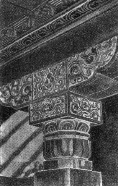 168. Лхаса. Храм Джовокханг (Большого Чжу). Капитель